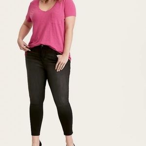 Torrid Premium High Rise Curvy Jeans Soft Black Size 12